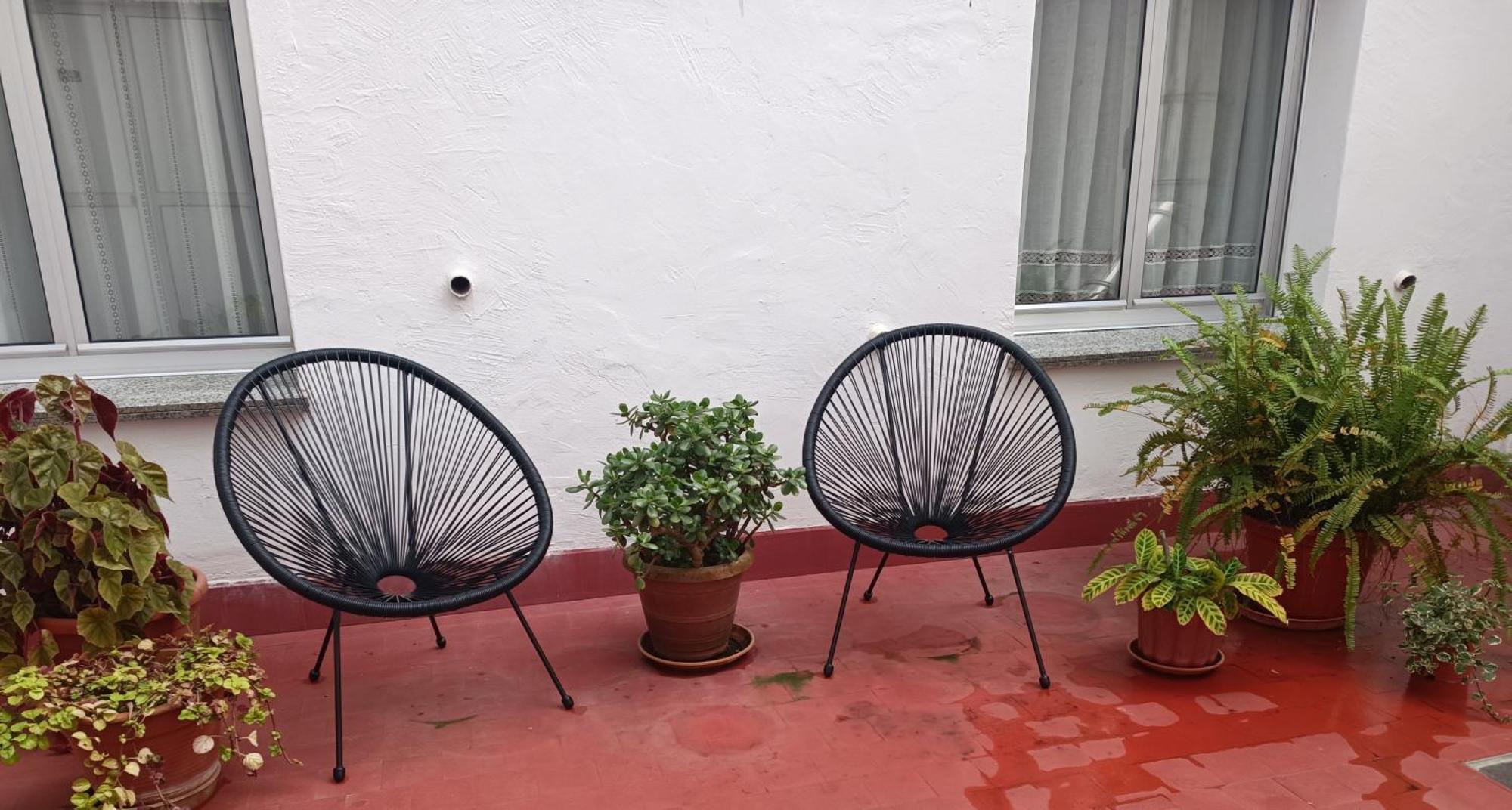 Como Una Casa De Campo En La Ciudad, Con Patio -Parking Gratis 希洪 外观 照片